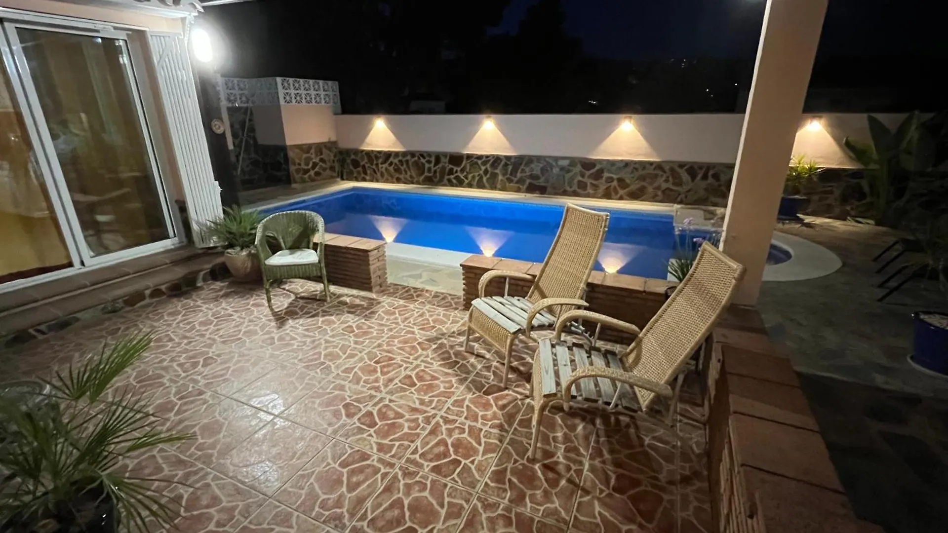 Bonito-Sol Villa Sitio de Calahonda
